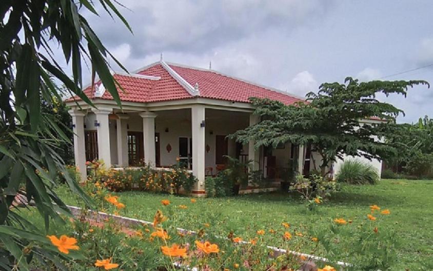 Koh Ker Hotel And Restaurant Phumi Moreal Exterior foto